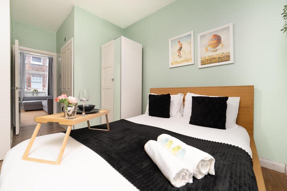 Luxury Stay In Holborn Walk To Oxford Street & Covent Garden Londra Esterno foto